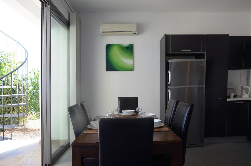 Esprit Villa 20 Polis Room photo