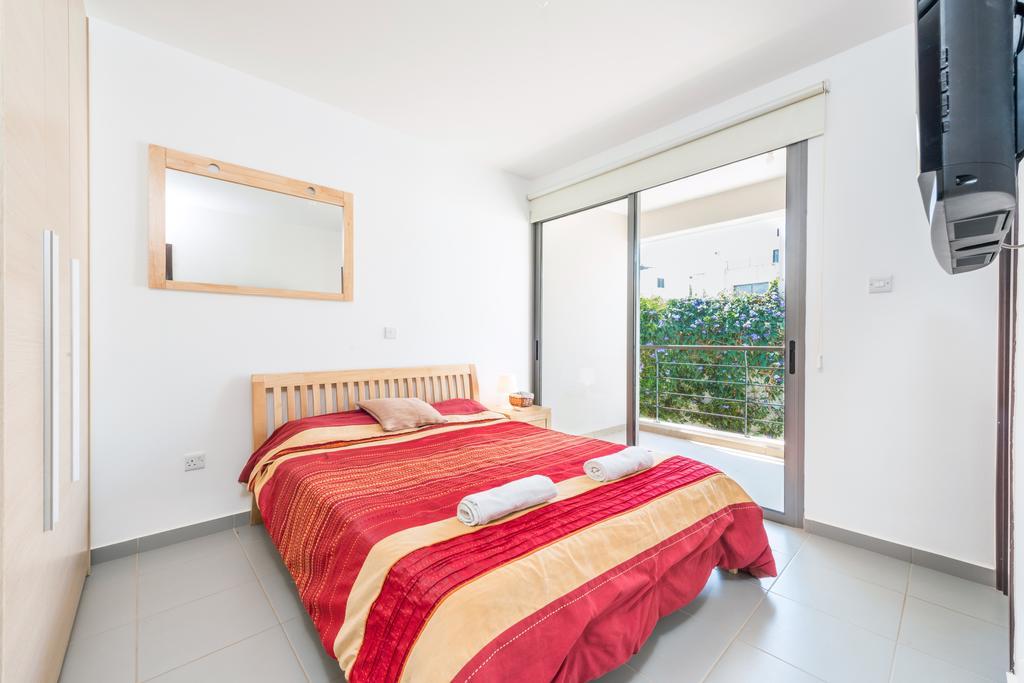 Esprit Villa 20 Polis Room photo